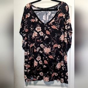 Torrid Size 5 black floral top